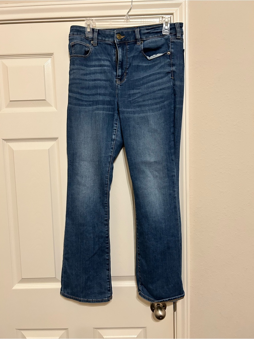 American Eagle Outfitters Medium Blue Flare Jeans